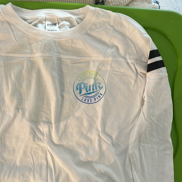 PINK long sleeve open back shirt - Picture 2 of 4